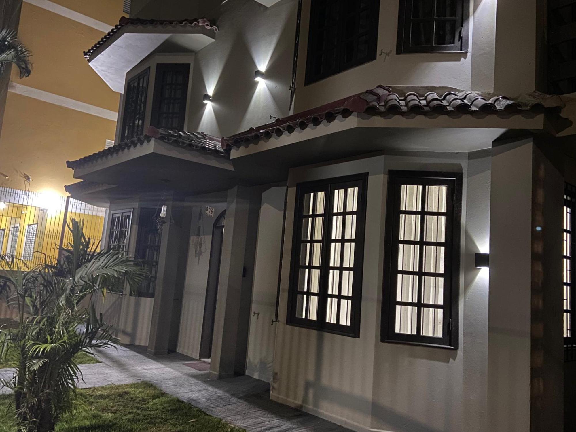 Pousada Canasvieiras ฟลอเรียนอโปลิส ภายนอก รูปภาพ